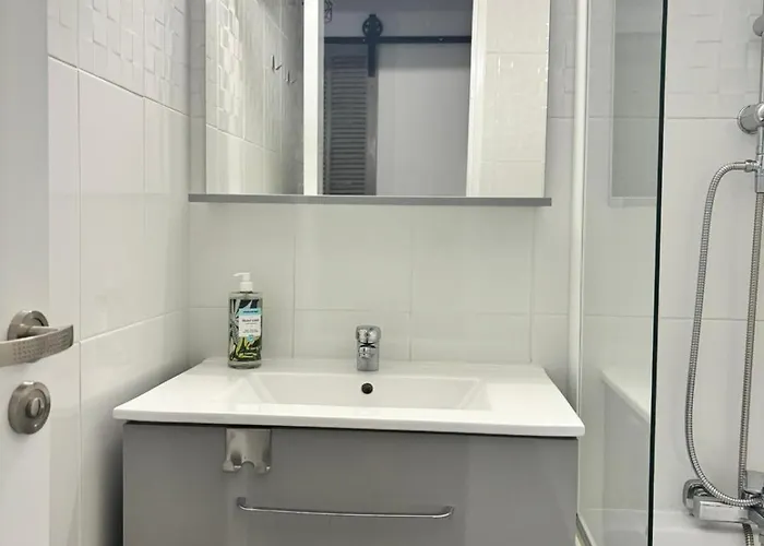 4 Pers , 100m De La Marina Baie Des Anges French Riviera Apartment Villeneuve-Loubet