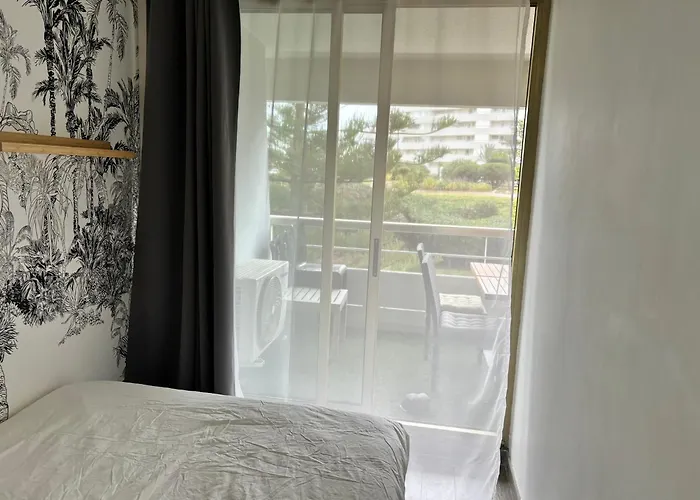 Apartment 4 Pers , 100m De La Marina Baie Des Anges French Riviera *